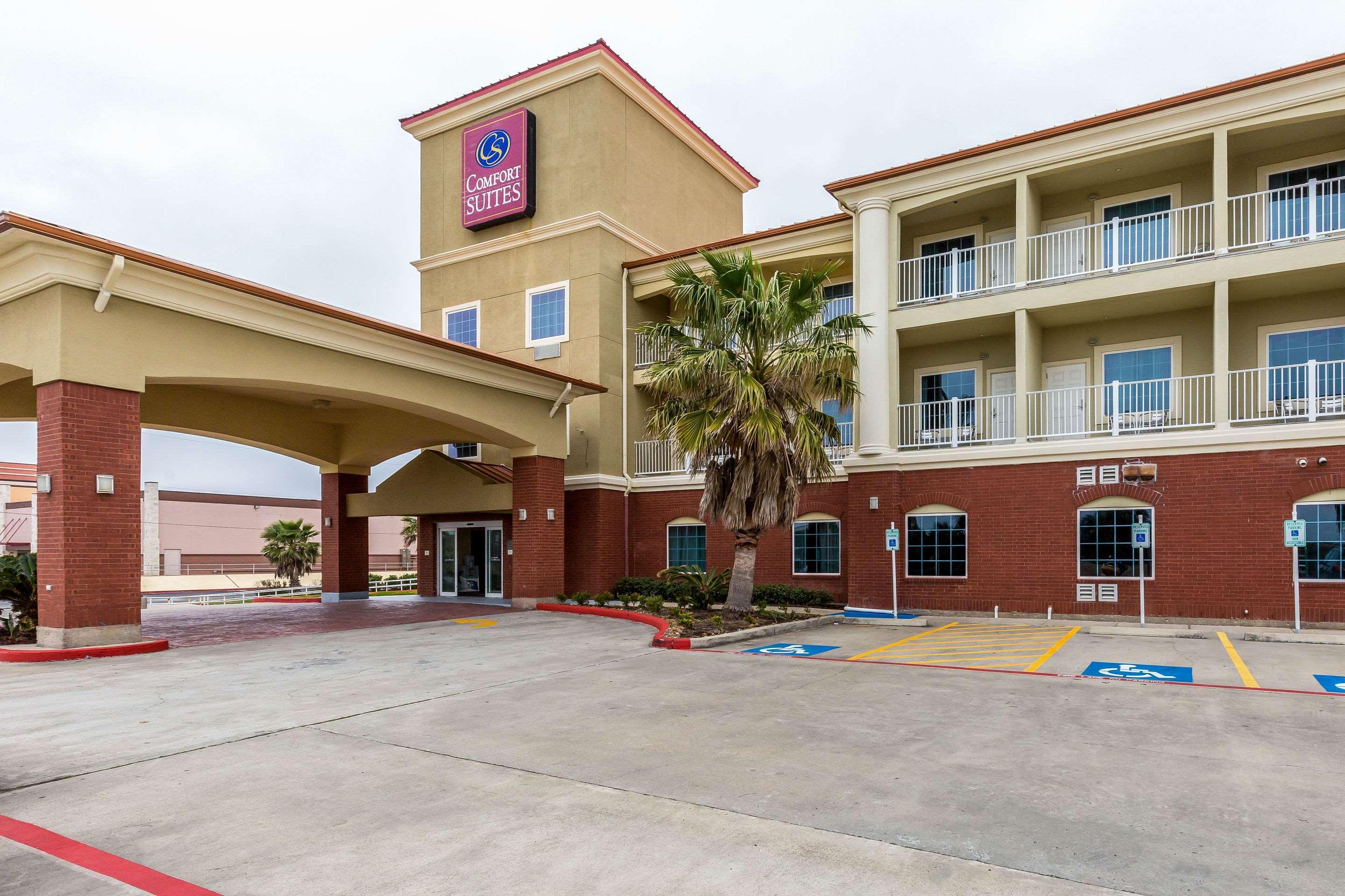 Comfort Suites Galveston Bagian luar foto